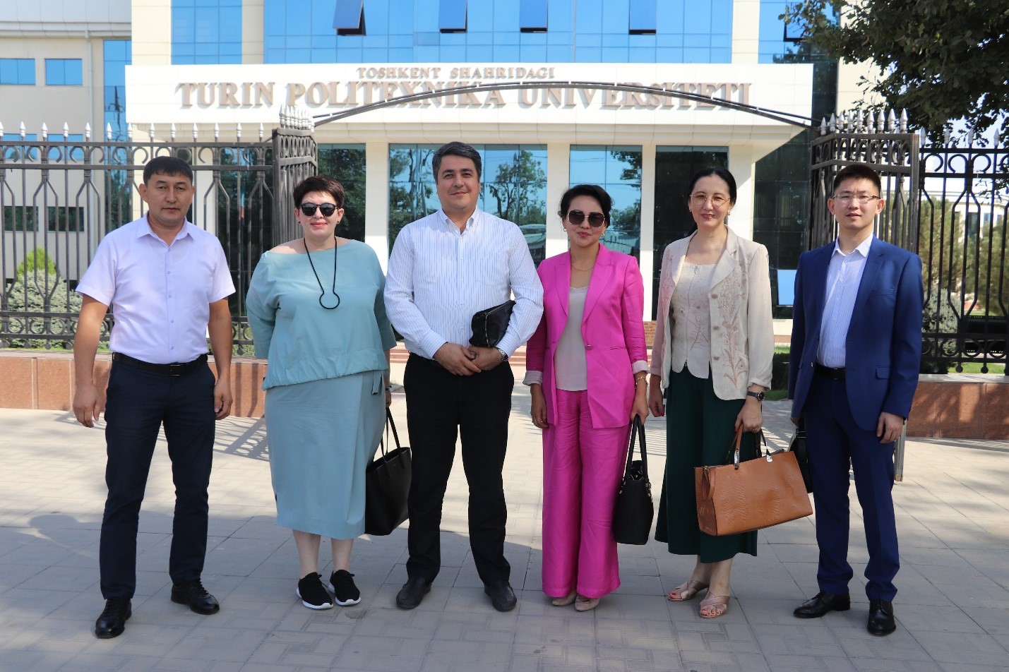 You are currently viewing A delegation consisting of representatives of “Allur Group of Companies” visited our university